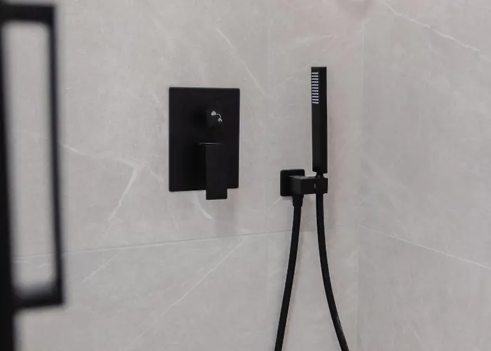 شقة Black & Light ميلان