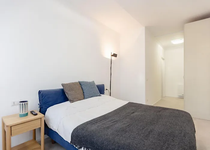 شقة Black & Light ميلان