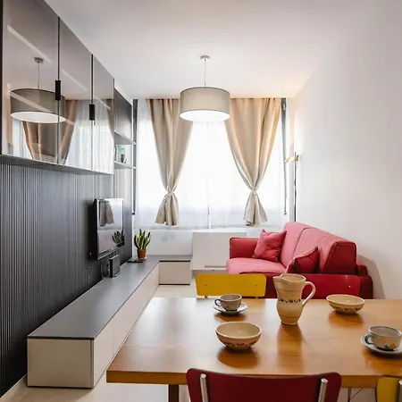 Black & Light Apartment